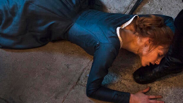 miss-julie-jessica-chastain-floor-620.jpg