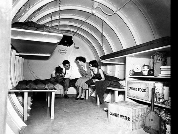 fallout shelter any advantage to making weight room larger?