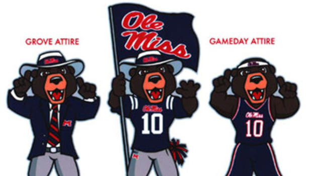 Ole Miss Mascot: Rebel Bear Replaces Colonel Reb - CBS News