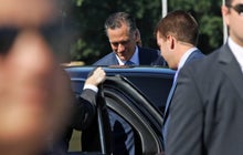 Romney aide loses cool with press