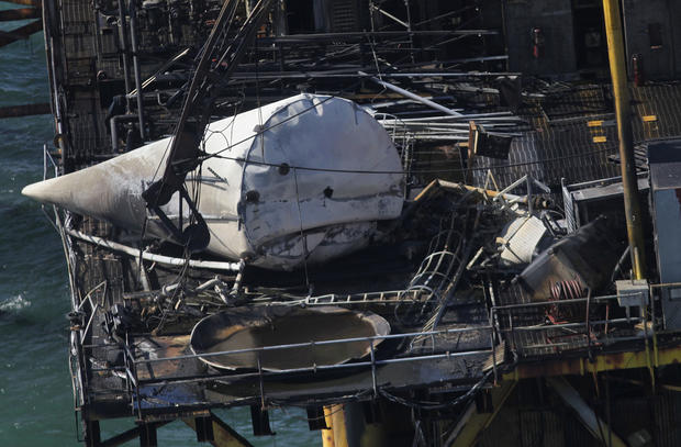 Oil Platform Explosion In The Gulf Of Mexico Photo 1 Pictures Cbs News