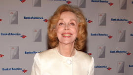 Psychologist Joyce Brothers attends the Quill Book Awards on October 11, 2005 in New York City.