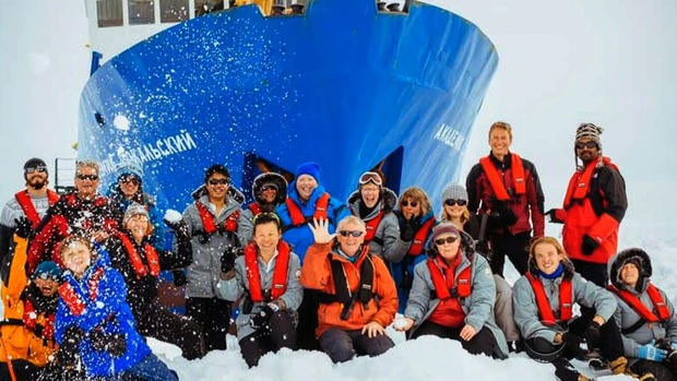 crop1.boat_passengers2.jpg