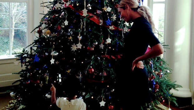 beyonce-whitehouse4-crop.jpg
