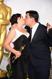 oscar-press-room-let-it-go-476332981.jpg