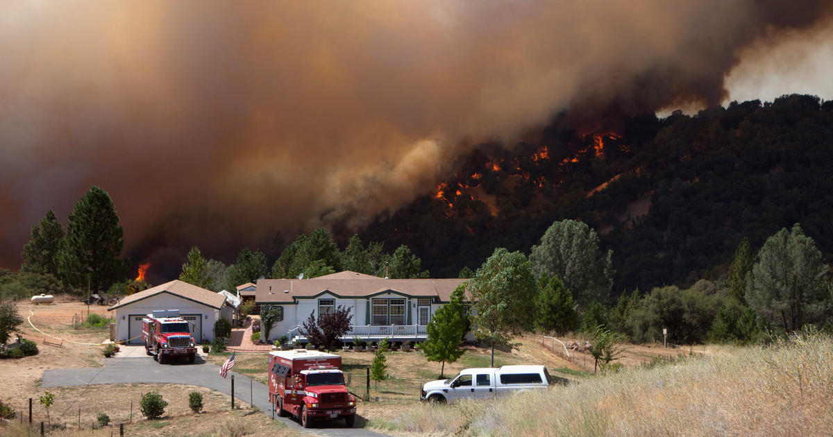 Growing California Wildfire Threatens Sacramento Area Cbs News 7094