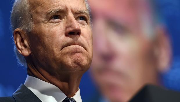 Joe Biden apologizes for using anti-Semitic term - CBS News