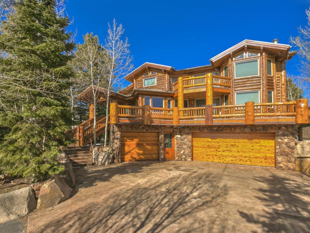 Soda Springs, California 10 luxurious log cabins on the market CBS News