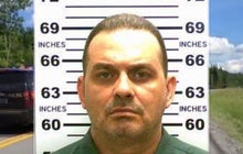 Escaped killers manhunt: one convict killed, one on the loose