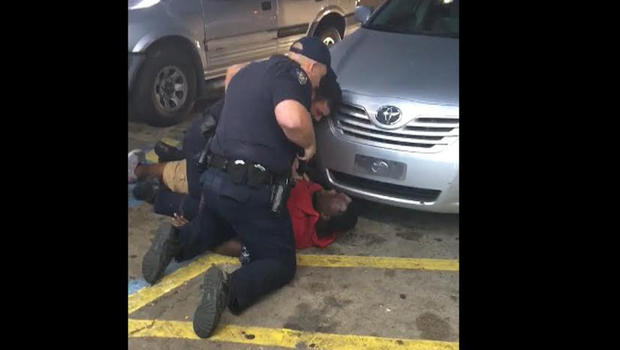 Alton Sterling Police Shooting In Baton Rouge Shown In New Video Cbs News 