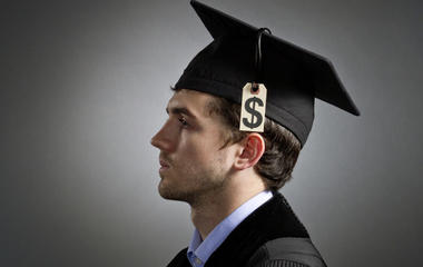 Outrageous facts about student debt 