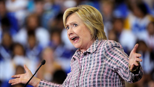 Hillary Clinton puts pressure on Trump by releasing tax returns Hillary Clinton puts pressure on Trump by releasing tax returns