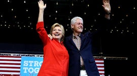 FBI uncovers 14,900 Clinton emails 