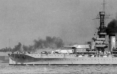 USS Arizona memorial pays tribute to Pearl Harbor