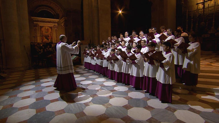 popechoir-main.jpg