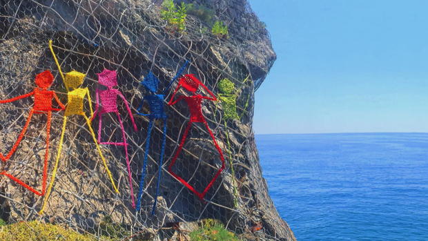 cliff-frame-25-1.jpg