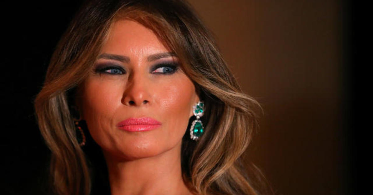 Melania Trump files another defamation suit, and other MoneyWatch headlines