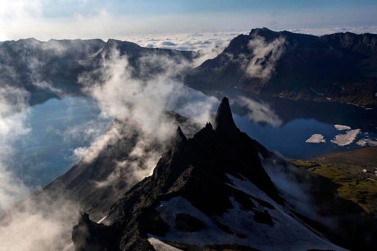 mt-paektu-253847894758.jpg