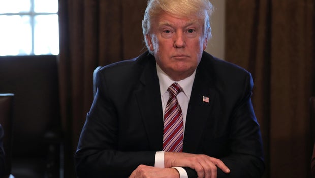 US senators set bipartisan bill to tighten sanctions on Iran