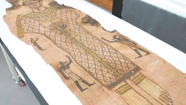 ctm-0331-mummy-shroud.jpg