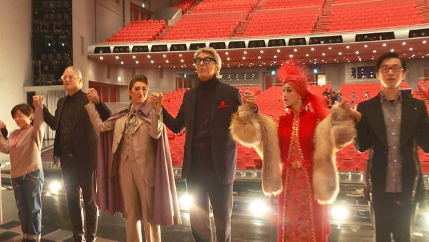 tommy-tune-takarazuka-revue-warmup-620.jpg