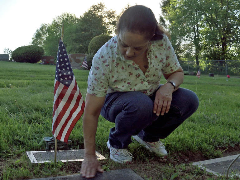 Rosalyn Grotton at her father's grave