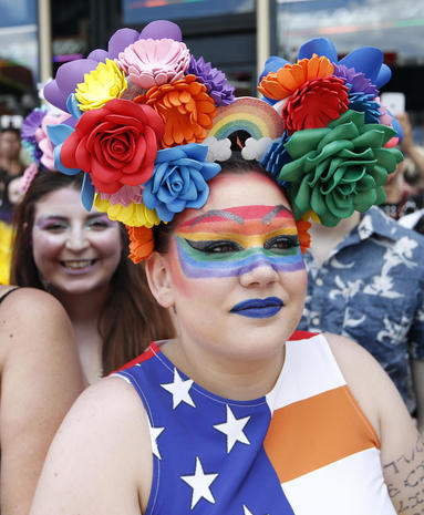 gay pride parade chicago 2017 route