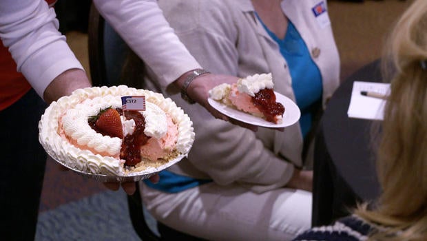 national-pie-championship-judging-620.jpg