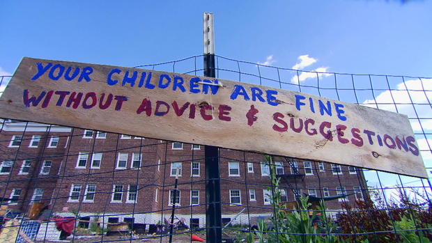 playground-sign.jpg