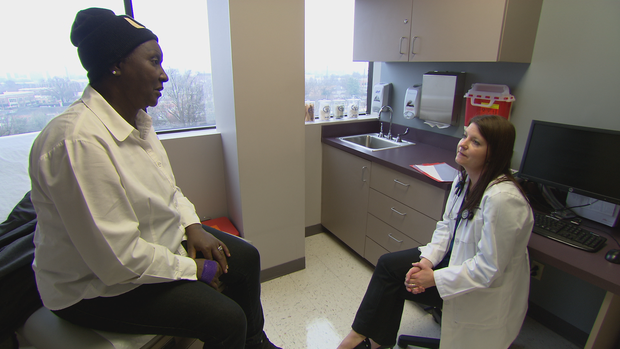exam-with-doc-and-strass-intv-frame-9084.png