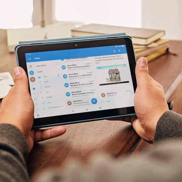 Amazon Fire HD 8 tablet 