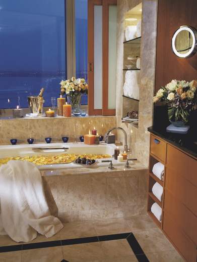 Romance Bath in the Ritz-Carlton Suite 