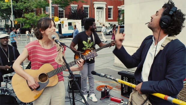 begin-again-keira-knightley-mark-ruffalo-620.jpg