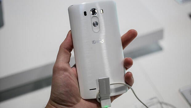 lg3phone4.jpg