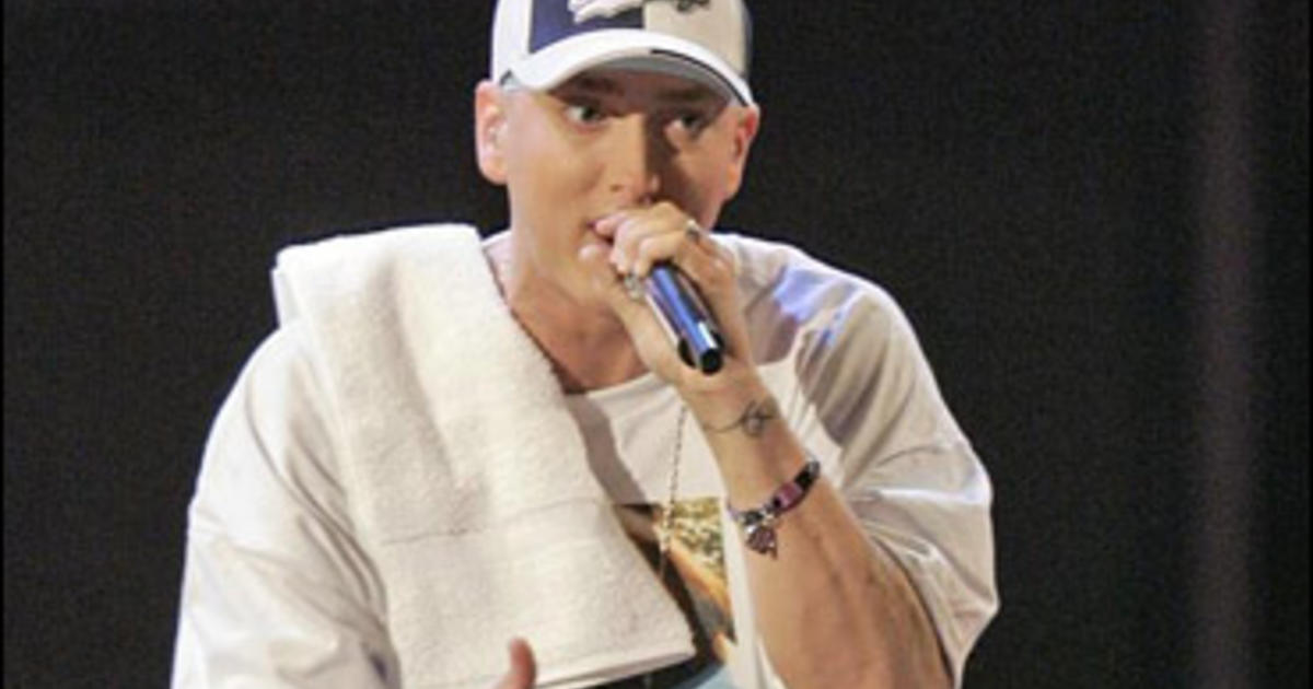 Eminem alive перевод. Eminem 2004.