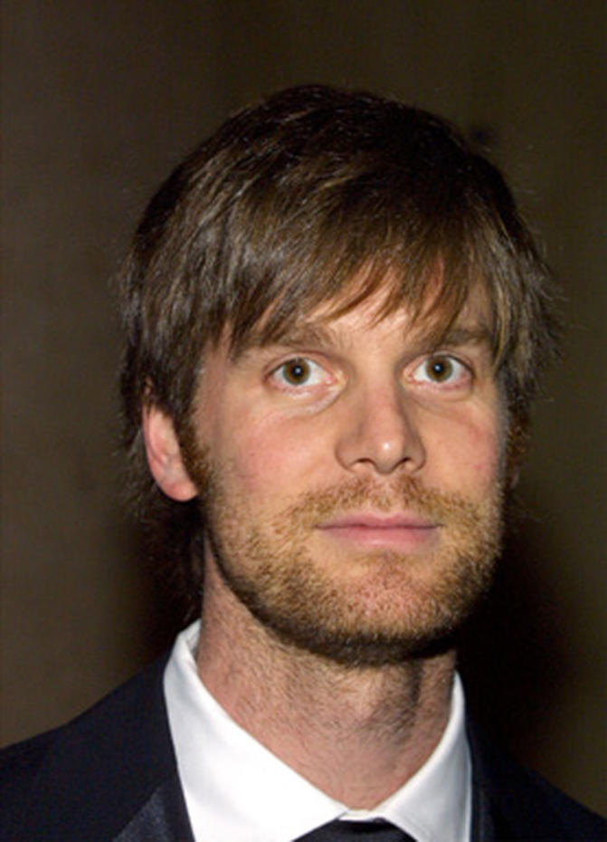 Peter Krause garret dillahunt