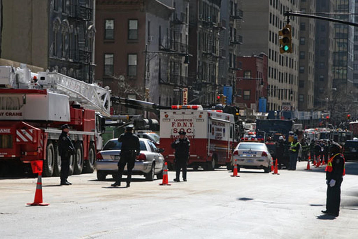 Deadly Crane Collapse Photo 10 Pictures CBS News