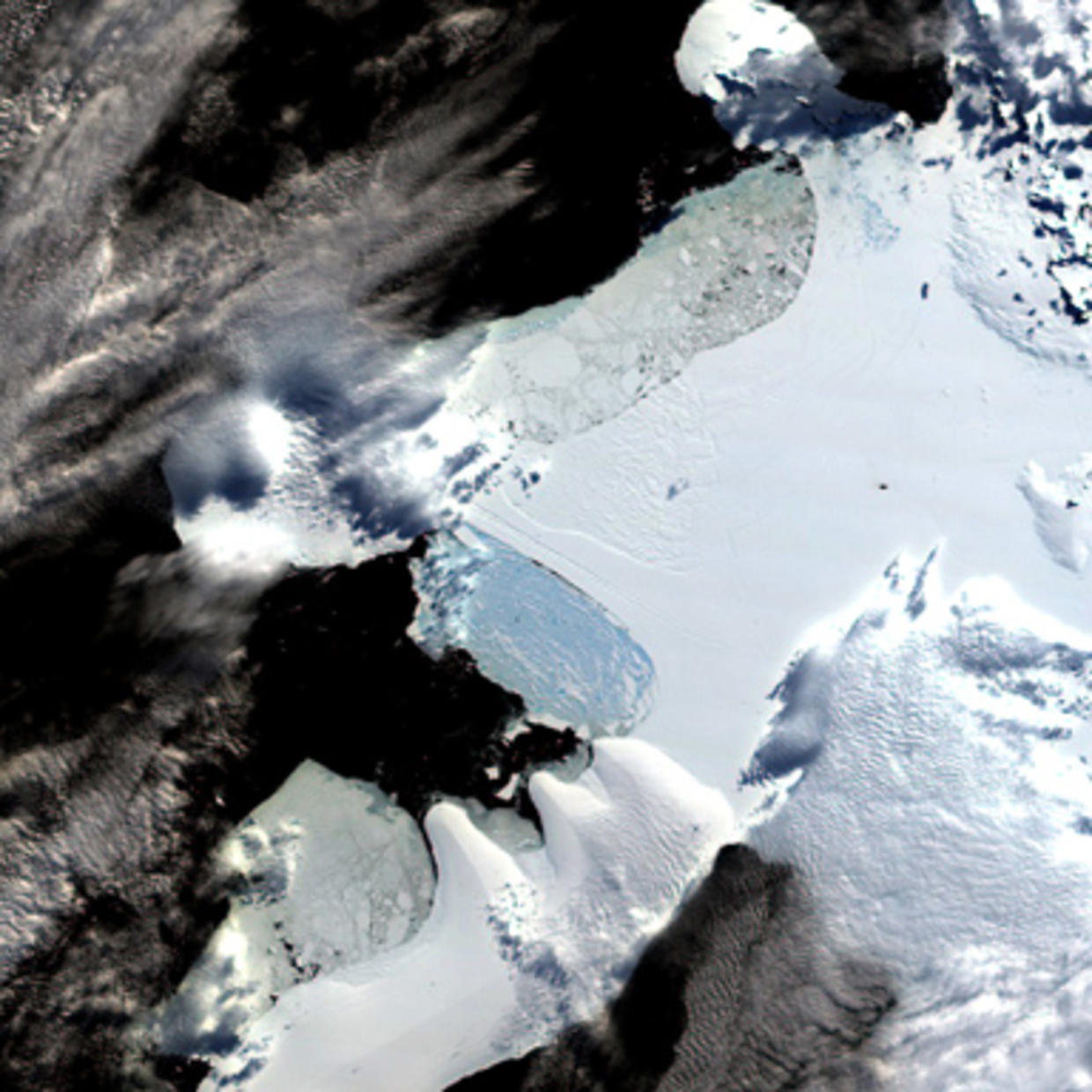 Antarctic Ice Shelf Collapses CBS News