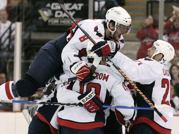 Hurricanes Beats Bruins In Seven 2009 NHL Playoffs Round 2 Pictures CBS News