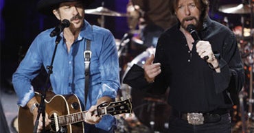 Brooks & Dunn's "Last Rodeo" Quite a Ride CBS News