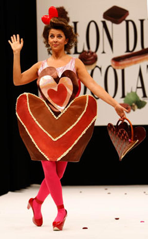 Chocolate Fashion Show - Photo 7 - CBS News
