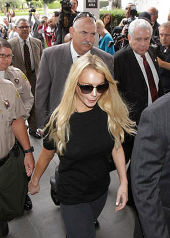 Jail Time for Lindsay Lohan - Photo 1 - Pictures - CBS News