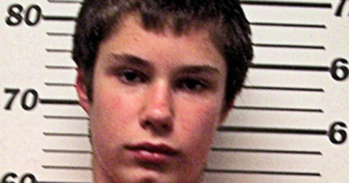 "The Barefoot Bandit" Colton Harris-Moore: How Do You Steal a Plane