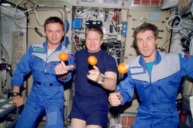 iss8.jpg