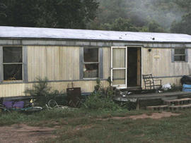 Kan. Man Kills Five, Self Over Cold Eggs