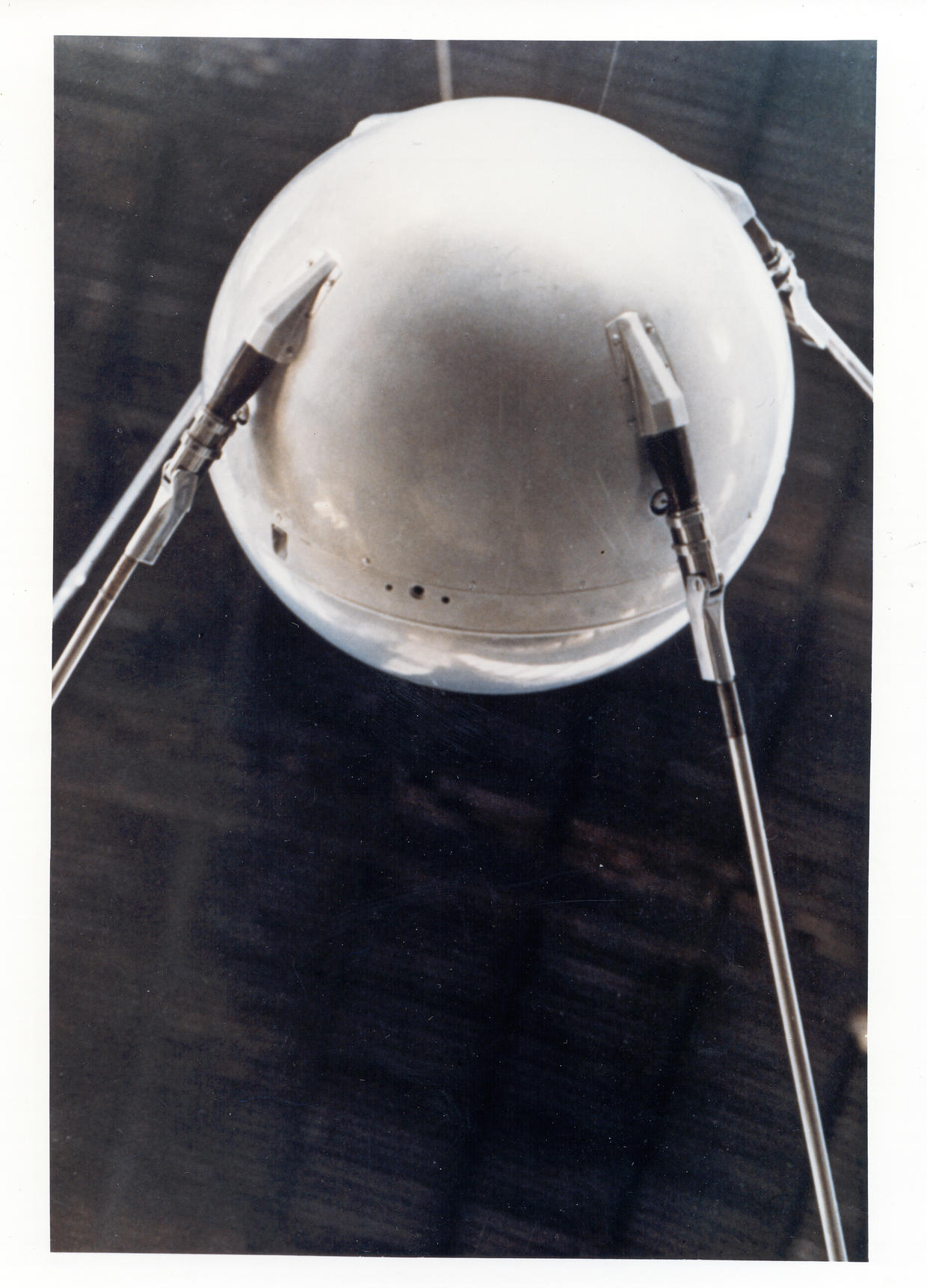 Sputnik and the Space Race - CBS News