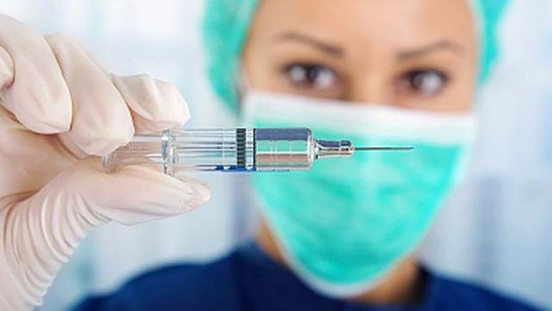 10 deadly myths about childhood vaccines
