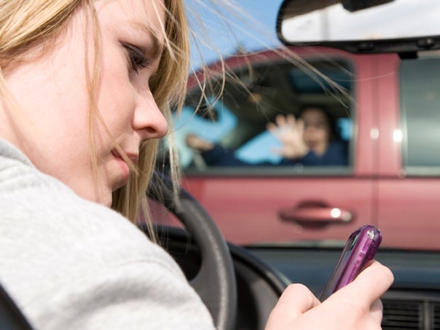 Texting While Driving >> Texting While Driving Dangerous Study Confirms How Dangerous Texting While Driving >> Texting While Driving Dangerous Study Confirms How Dangerous