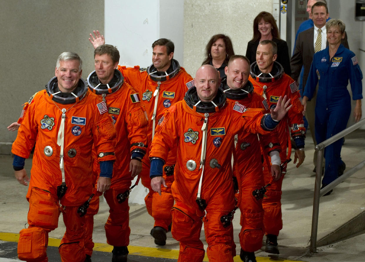 1992 space shuttle endeavor crew
