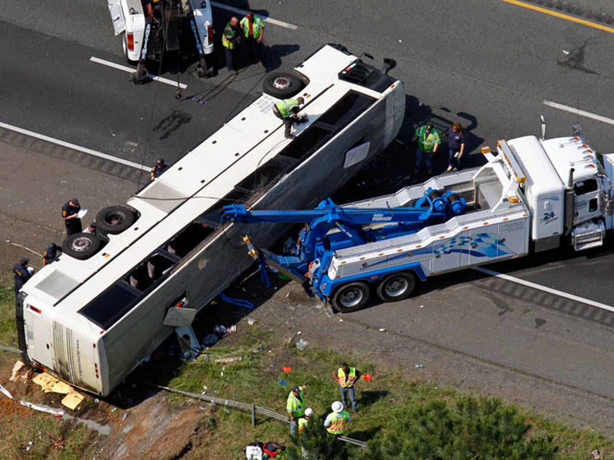 Driver charged in Va. bus crash that killed 4, hurt dozens Photo 2